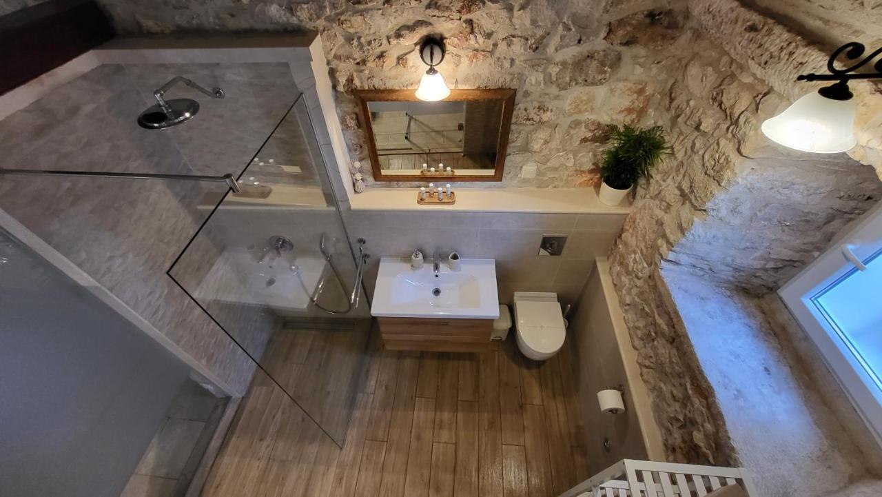 Stone House Apartments Didini Dvori Lumbarda Dış mekan fotoğraf
