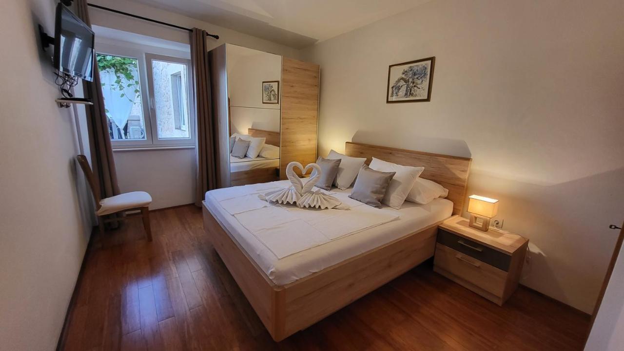 Stone House Apartments Didini Dvori Lumbarda Dış mekan fotoğraf