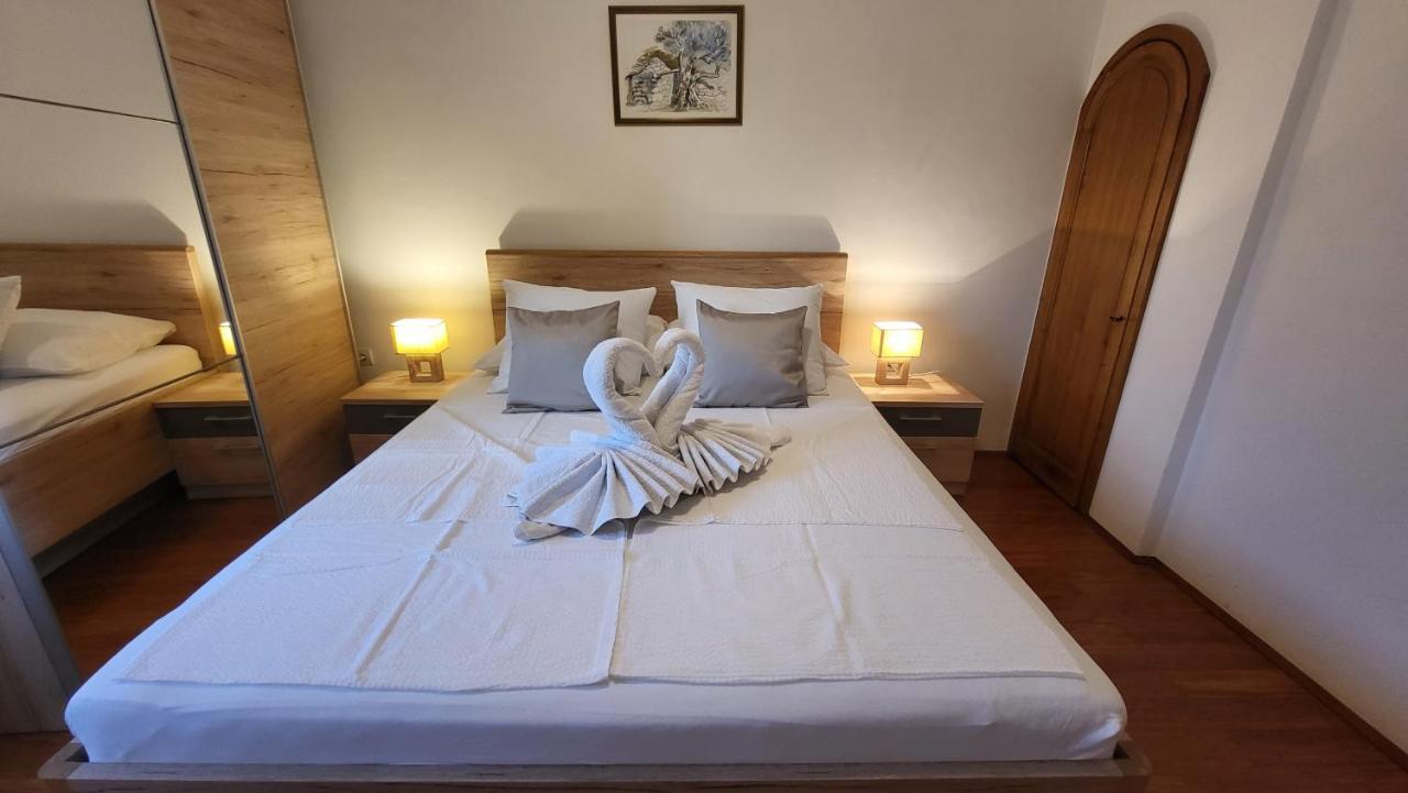 Stone House Apartments Didini Dvori Lumbarda Dış mekan fotoğraf