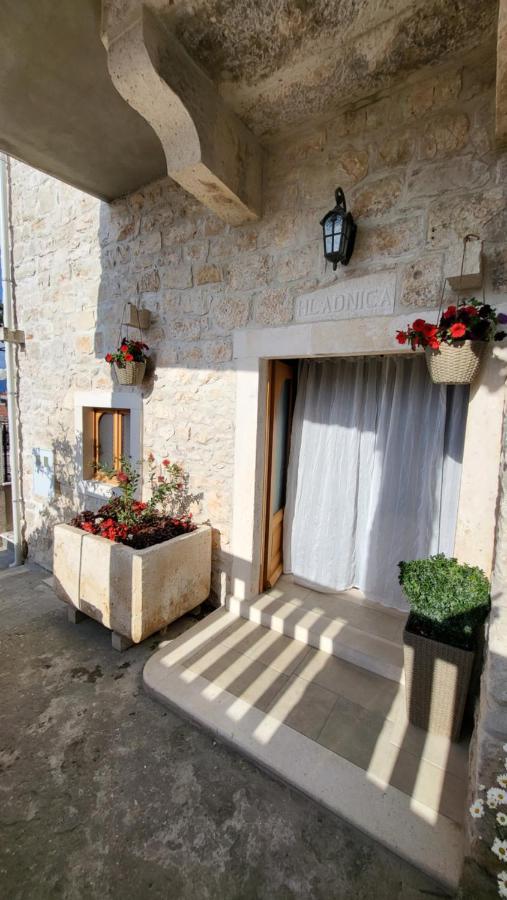 Stone House Apartments Didini Dvori Lumbarda Dış mekan fotoğraf