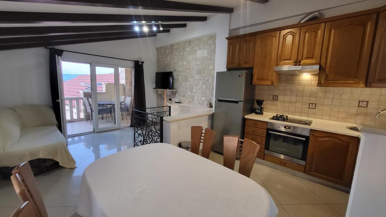 Stone House Apartments Didini Dvori Lumbarda Dış mekan fotoğraf